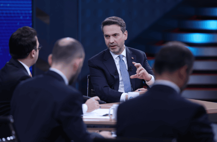 Bakan Bayraktar: Enerji Arzı ve Tedarik Süreçlerinde Sorun Yaşanmıyor, Yeni Yatırımlar ve Destekler Devam Ediyor