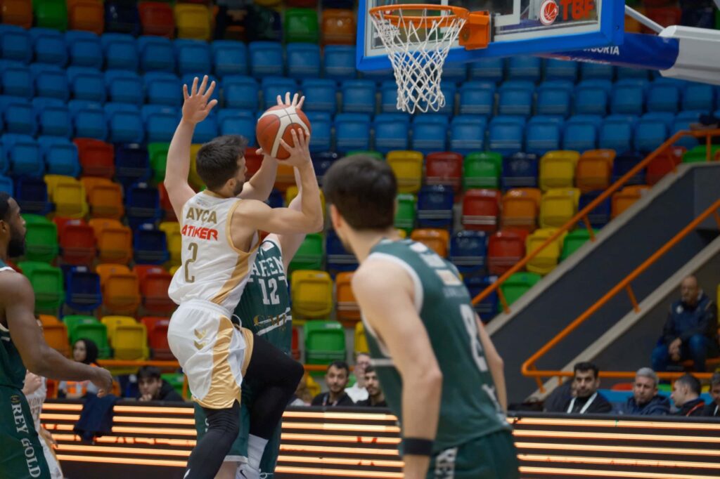 Konya Büyükşehir Belediyespor, Cemefe Gold Haremile Karşısında 94-68'lik Skorla Galip Geldi