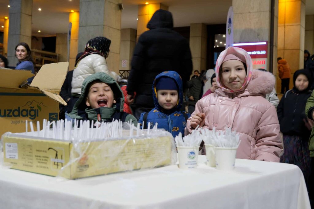 Sakarya’da Ramazan’ın İlk Haftasında 2.500 Çocuk Geleneksel Programlarda Bir Araya Geldi