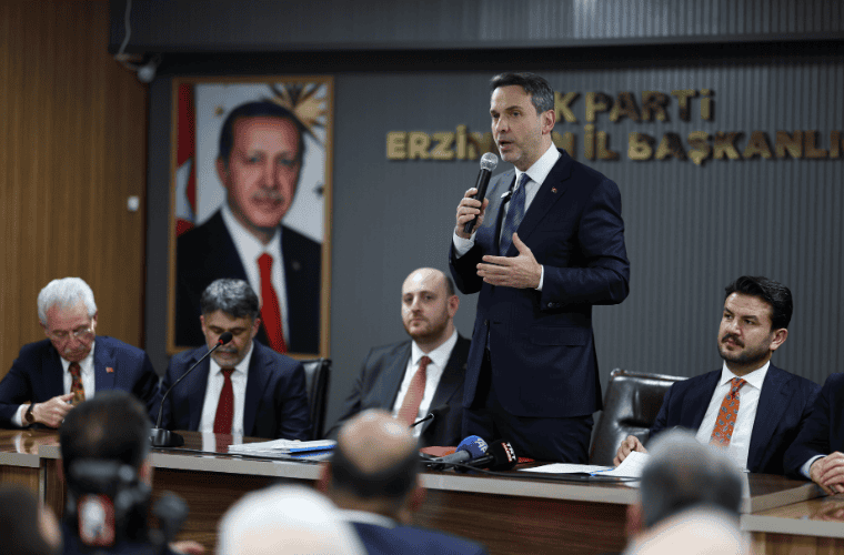 Bakan Bayraktar Erzincan’da: Birlik ve Dayanışma ile Güçlü Türkiye Vurgusu