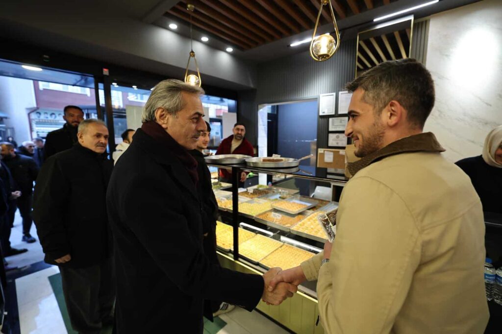 Başkan Yusuf Alemdar, Kaynarca ve Ferizli’de Sosyal Yatırımların Tamamlanma Sürecini Anlattı