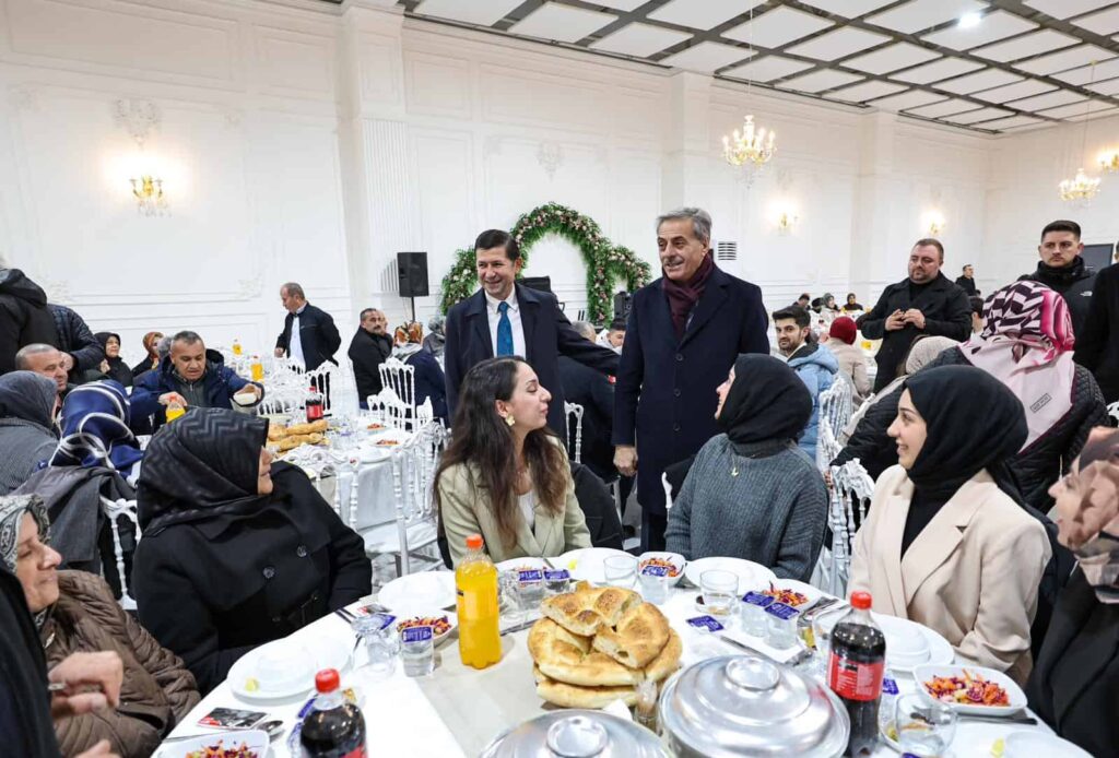 Başkan Yusuf Alemdar, Kocaali’de Sahil Park ve SGM Projelerini Tanıttı