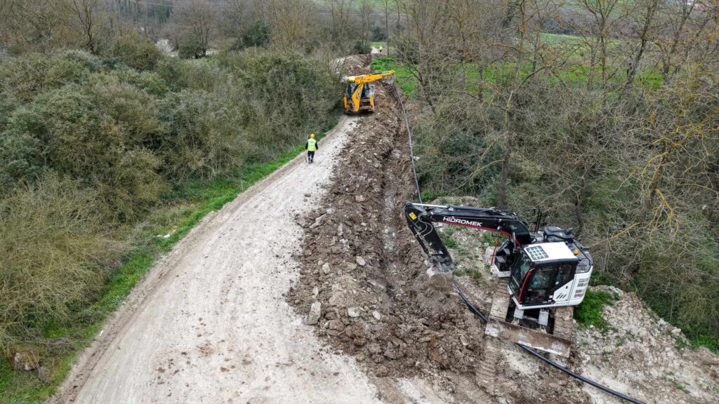 Sıraköy Mahallesi’nde 8 Kilometrelik İçme Suyu Hattı Yenilenerek Kayıp Oranları Minimize Ediliyor